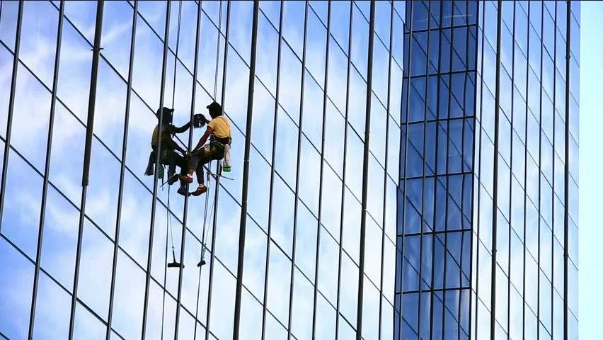Skyscraper window cleanign Toronto - High rise buildings